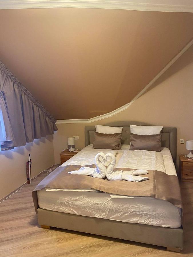 La Curia Panzio Bed & Breakfast Dunaszeg Екстериор снимка
